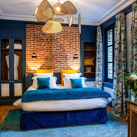 옹플뢰르 La Petite Folie B&B 외부 사진