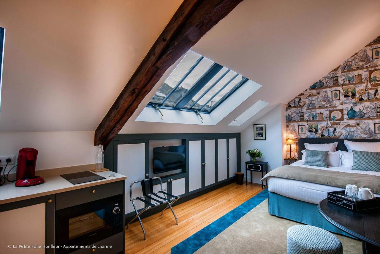 옹플뢰르 La Petite Folie B&B 외부 사진