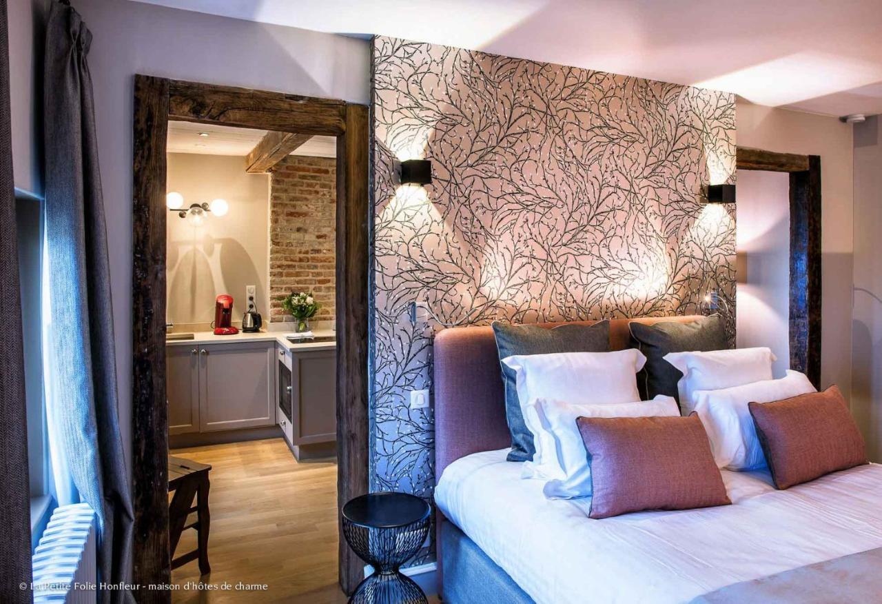 옹플뢰르 La Petite Folie B&B 외부 사진